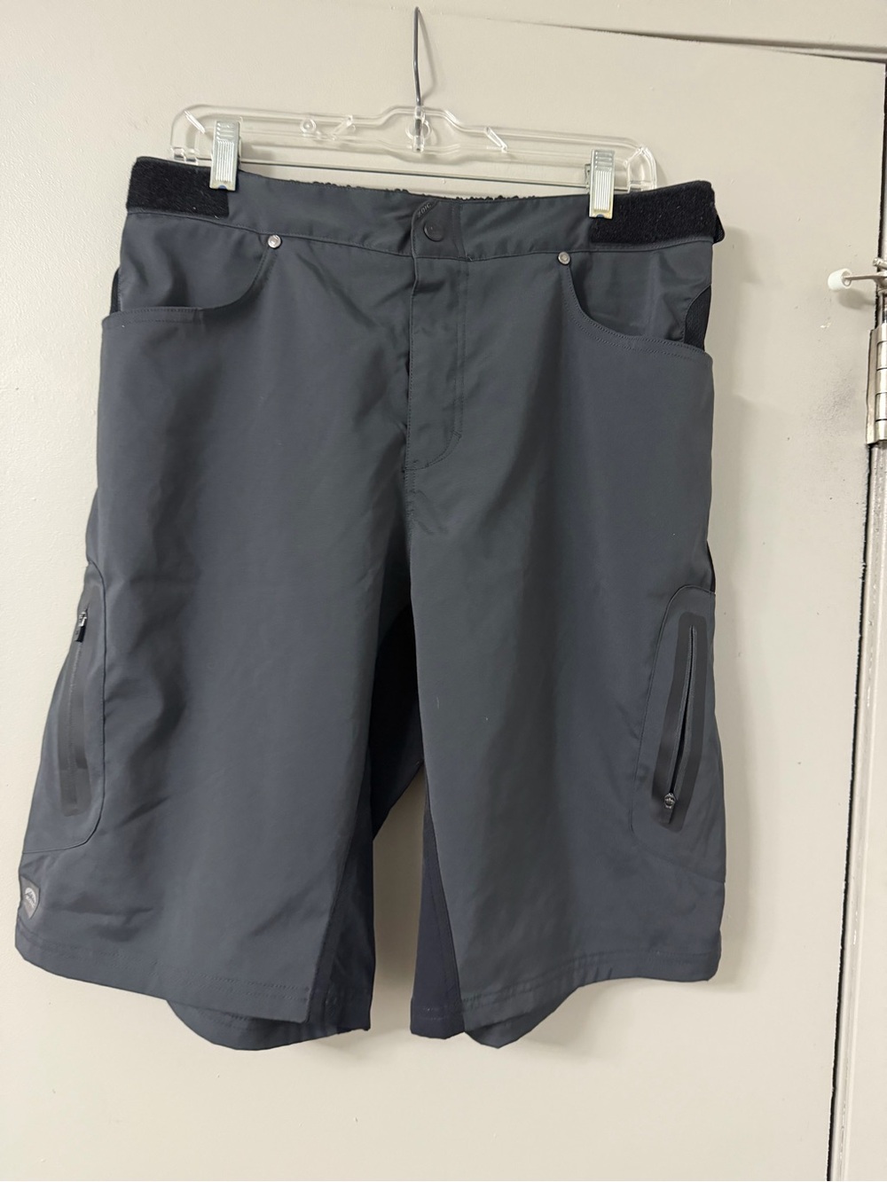 ZOIC Ether Mountain Bike Shorts XL Gray Cycling MTB 12” Inseam